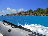 SEYCHELLES - 373 - Sister Is. Navigazione verso Petite Soeur